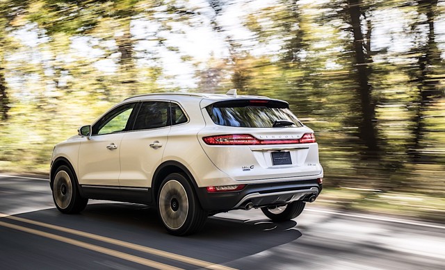 Lincoln Mkc photo 4