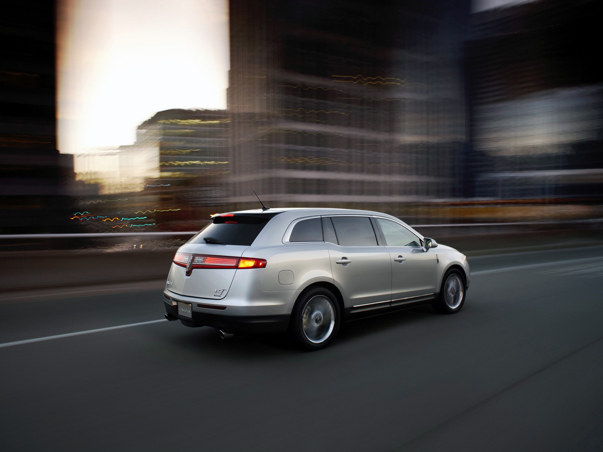 Lincoln Mkt photo 30