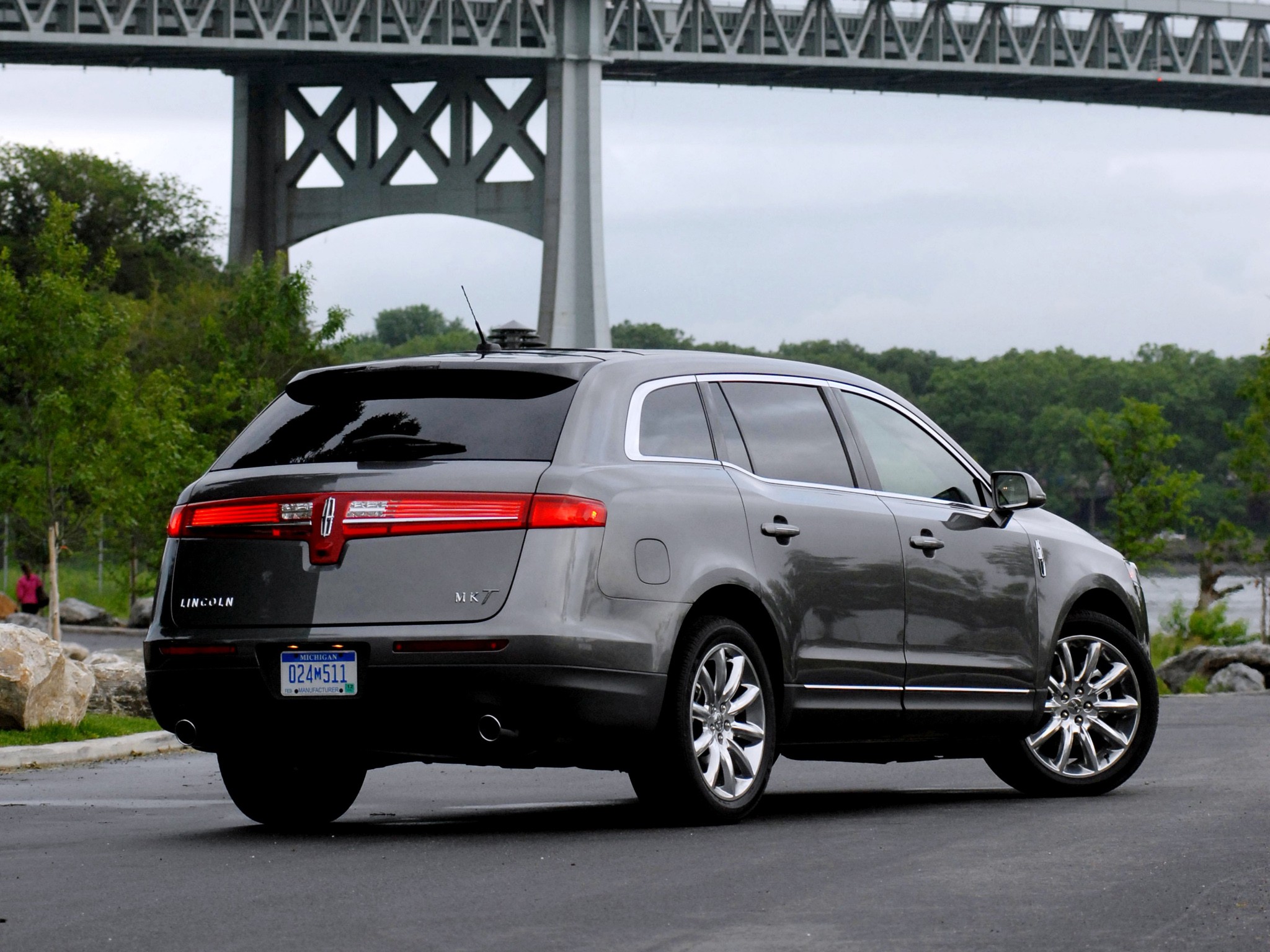 Lincoln Mkt photo 32