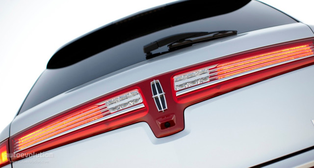 Lincoln Mkt photo 5