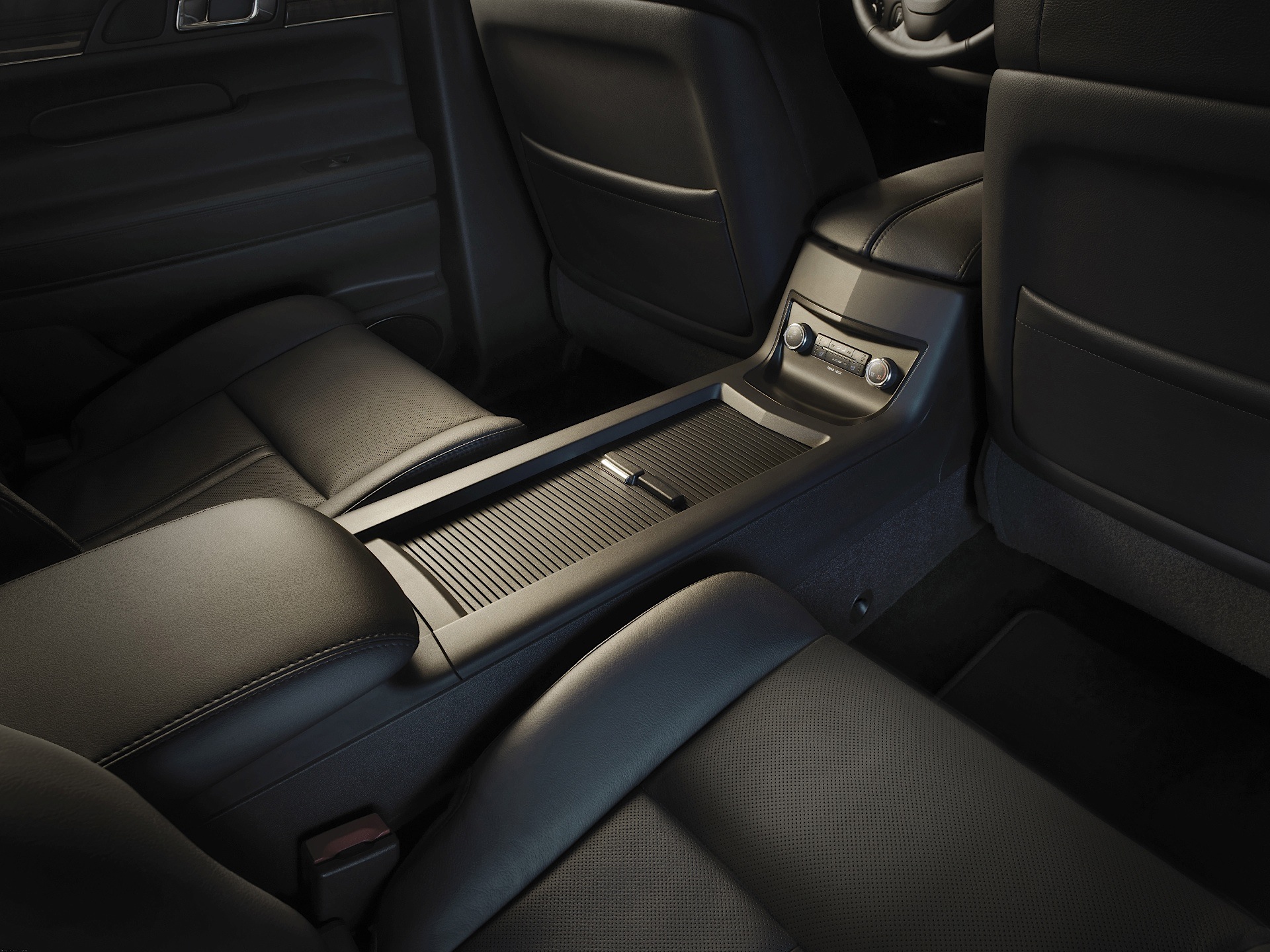 Lincoln Mkt photo 24