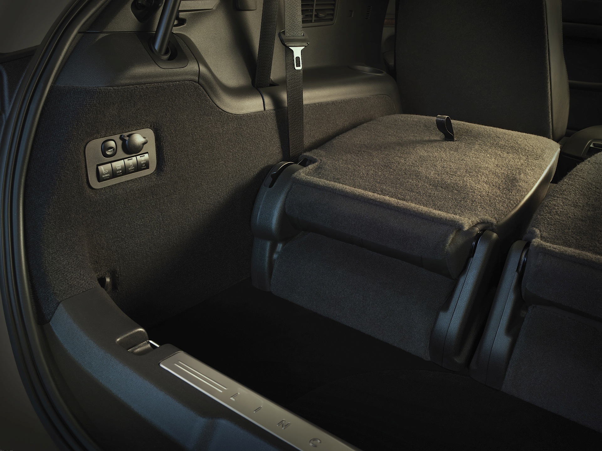 Lincoln Mkt photo 29