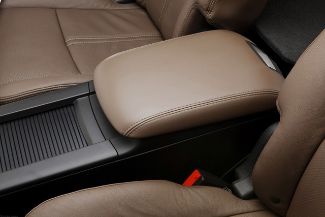 Lincoln Mkt photo 32