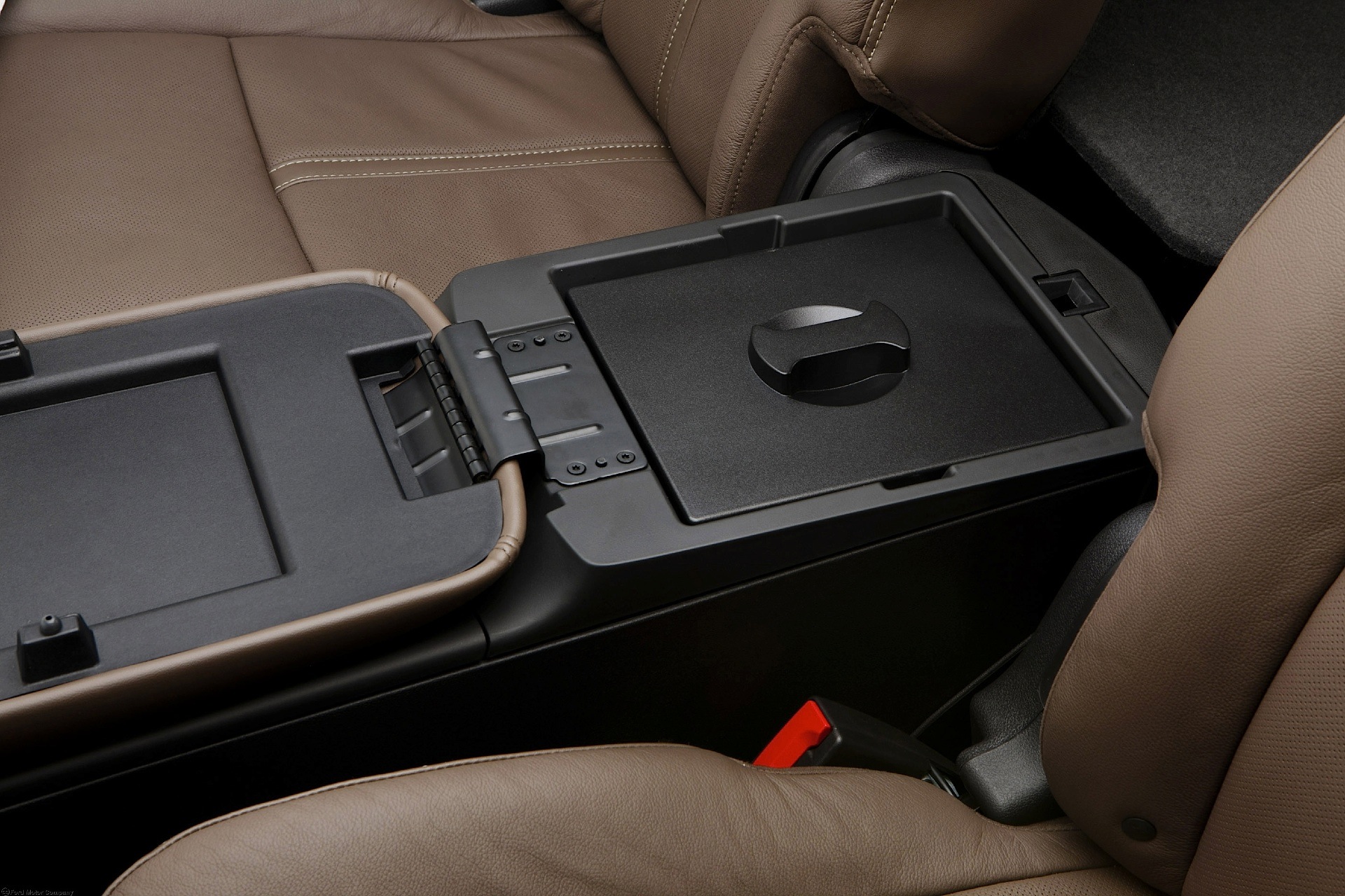 Lincoln Mkt photo 33