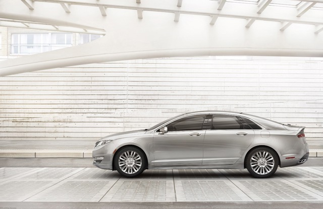 Lincoln Mkz photo 2