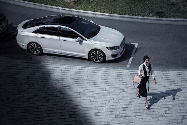 Lincoln Mkz photo 13