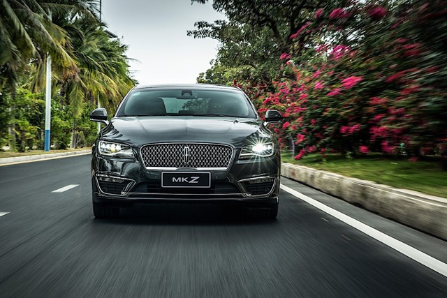 Lincoln Mkz photo 40