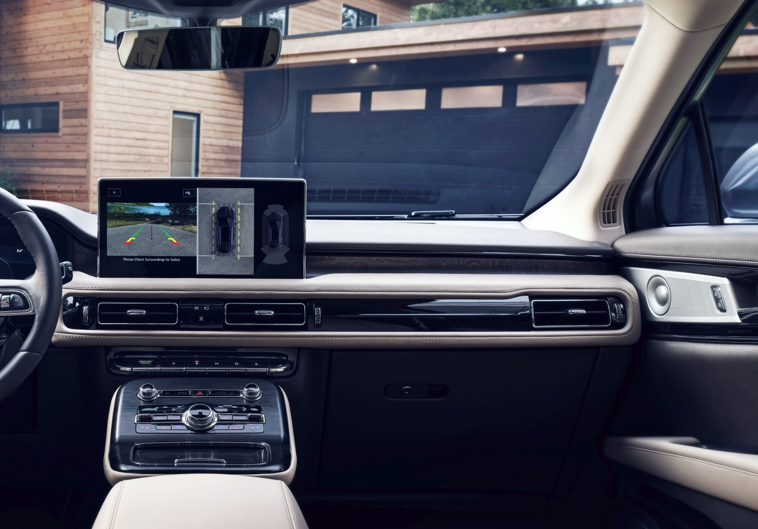 Lincoln Nautilus photo 36