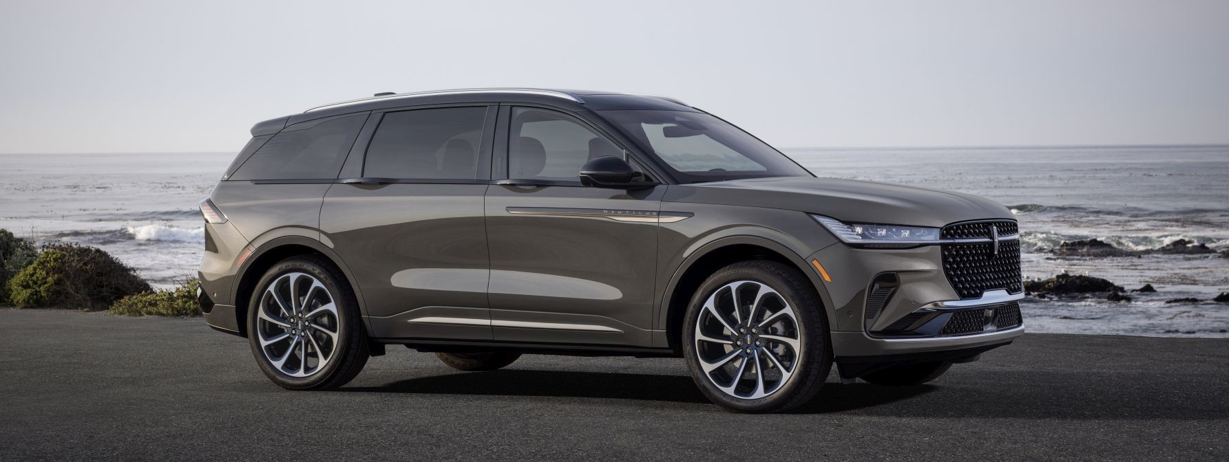 Lincoln Nautilus photo 6