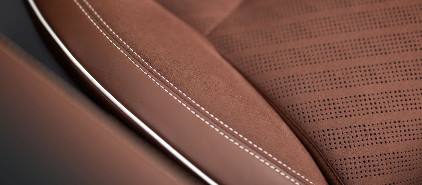 Lincoln Nautilus photo 32