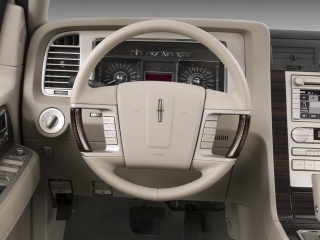 Lincoln Navigator L foto 28