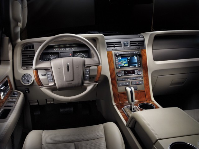 Lincoln Navigator L foto 29