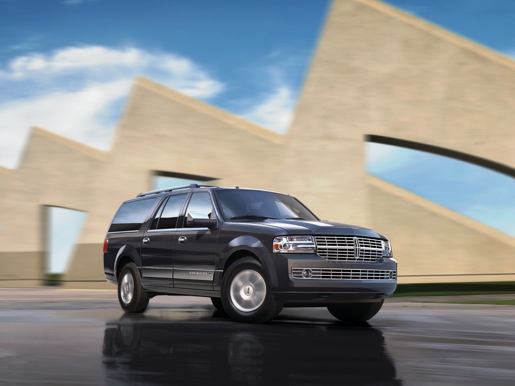Lincoln Navigator L photo 7