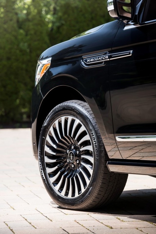 Lincoln Navigator L Foto 6