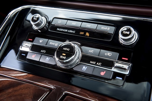 Lincoln Navigator L Foto 29
