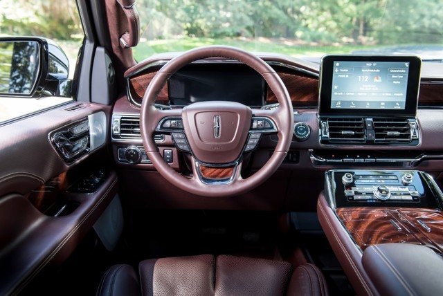 Lincoln Navigator L Foto 22