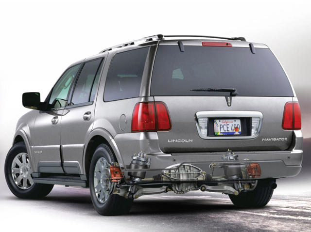 Lincoln Navigator photo 13