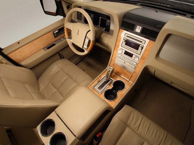 Lincoln Navigator foto 30