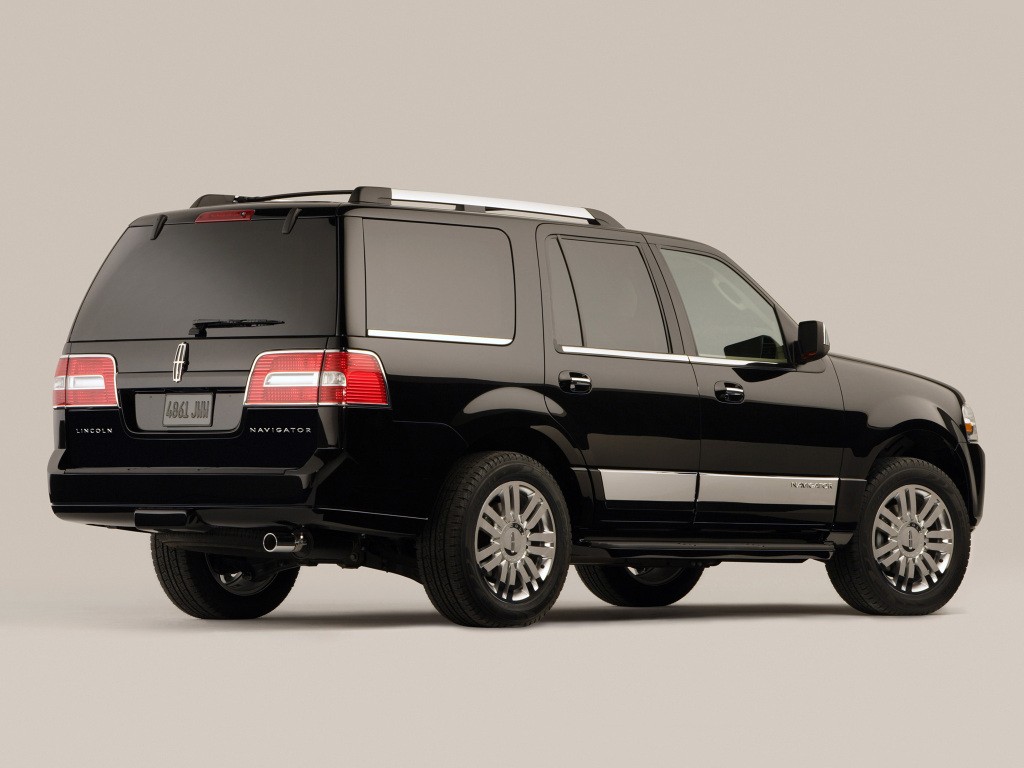 Lincoln Navigator photo 21