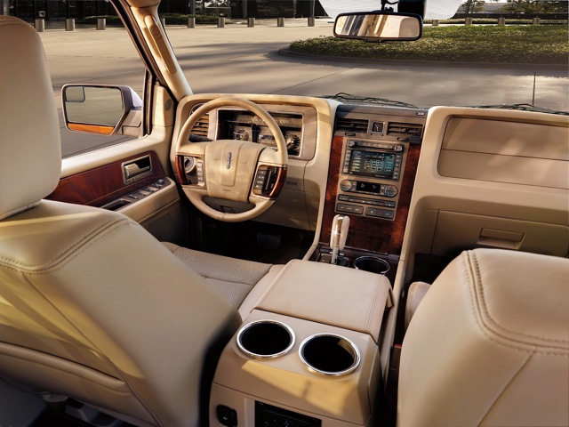 Lincoln Navigator foto 26