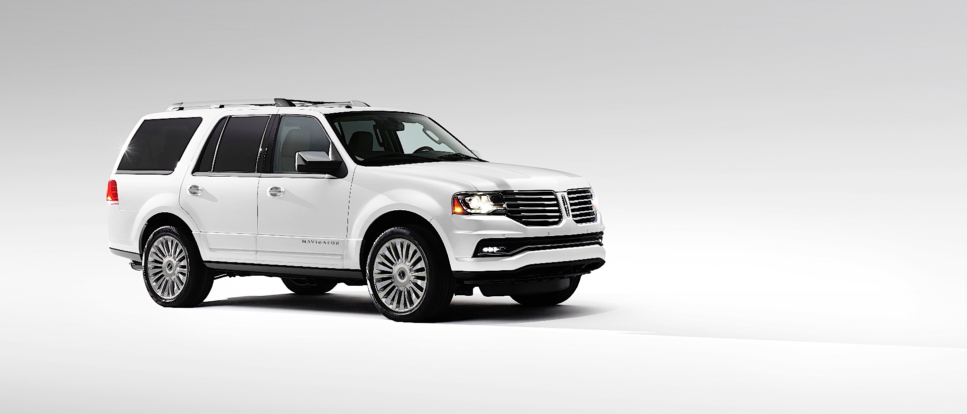 Lincoln Navigator photo 9
