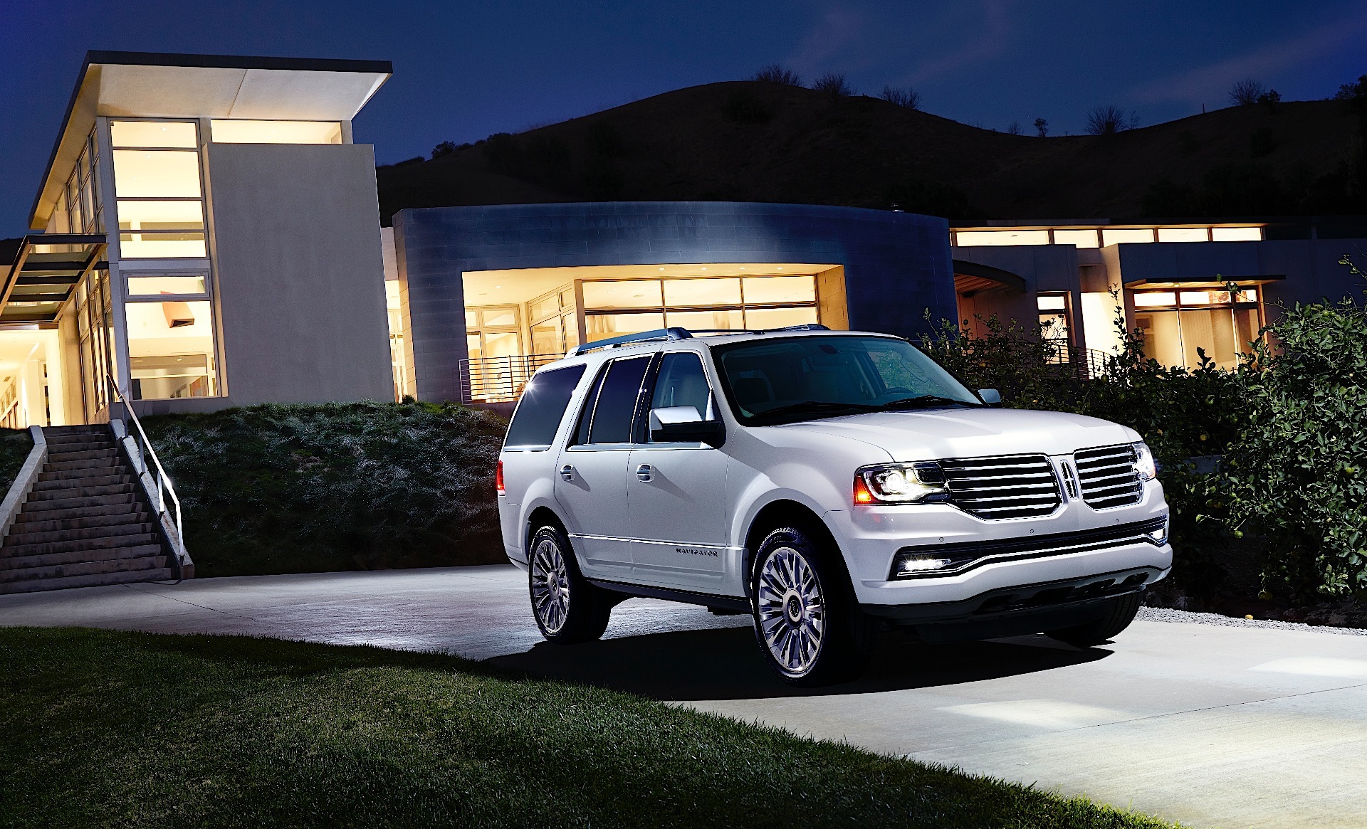 Lincoln Navigator photo 11
