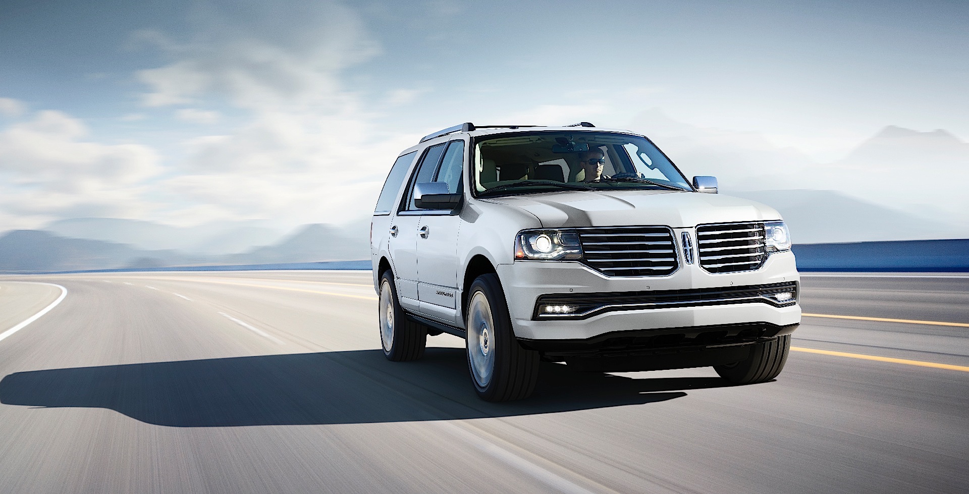 Lincoln Navigator photo 15