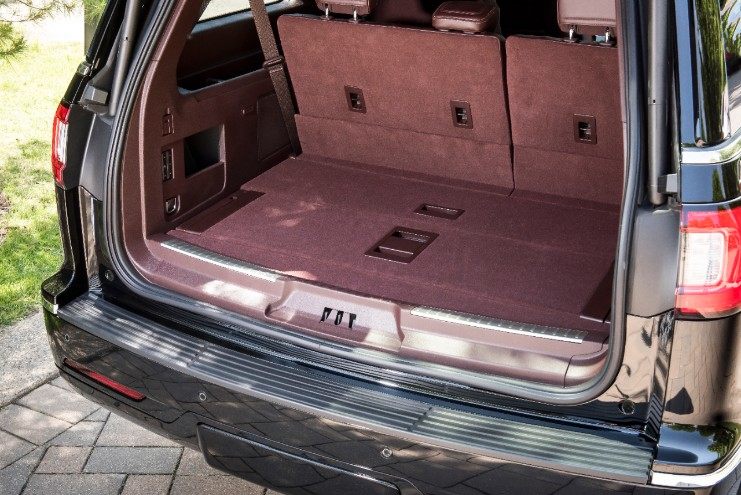 Lincoln Navigator photo 42