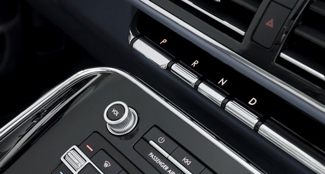 Lincoln Navigator photo 51