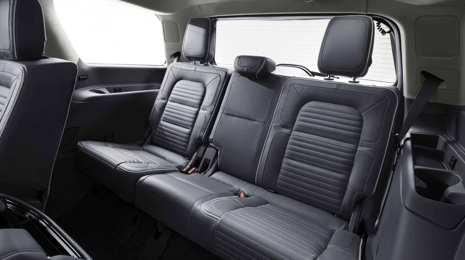 Lincoln Navigator photo 58