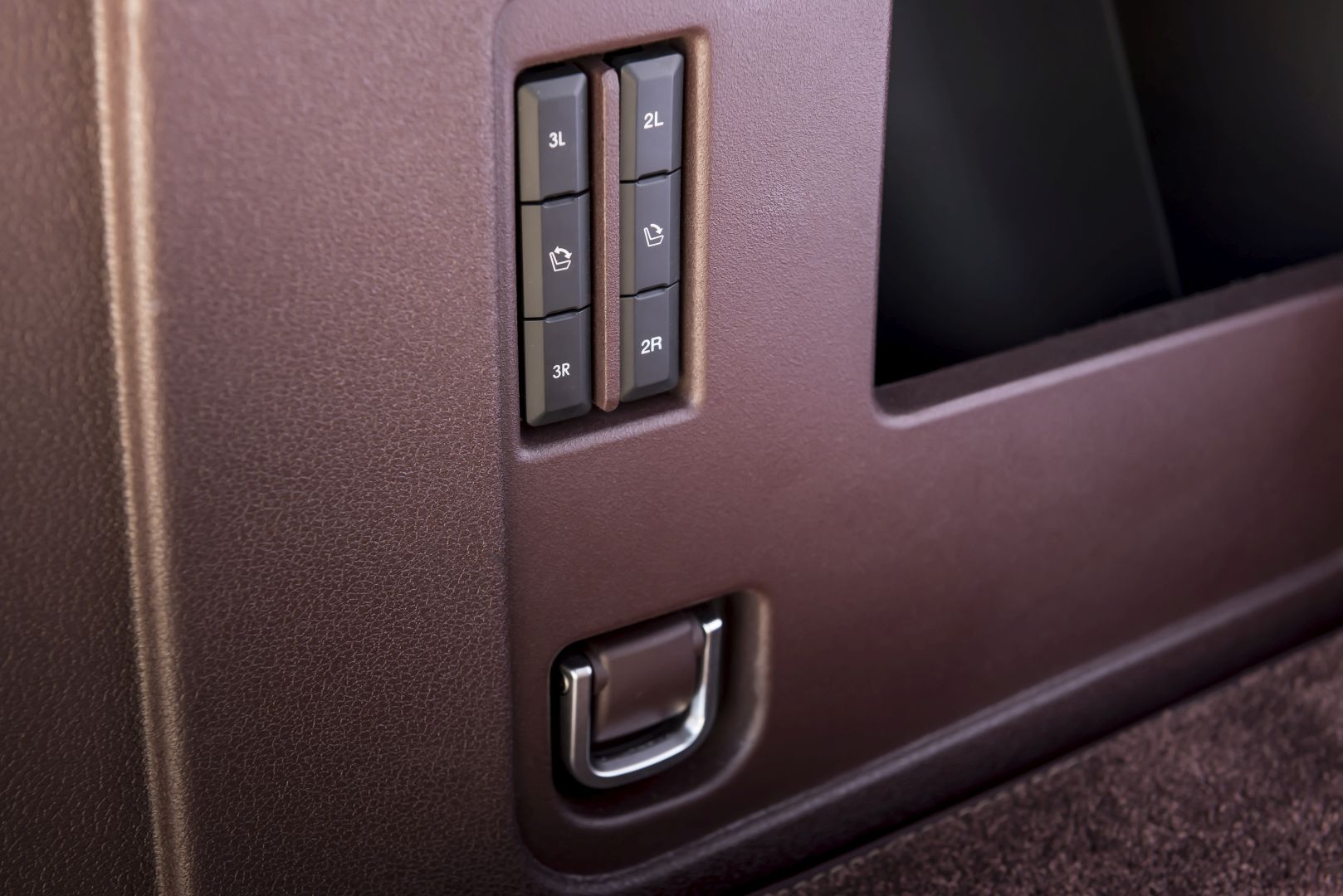 Lincoln Navigator photo 68