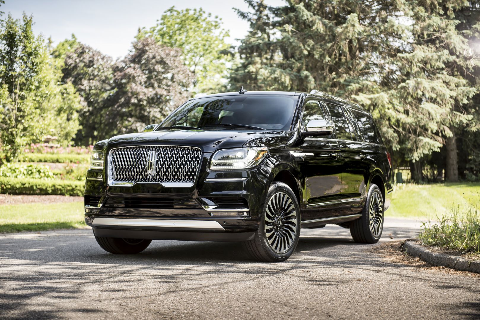 Lincoln Navigator photo 14