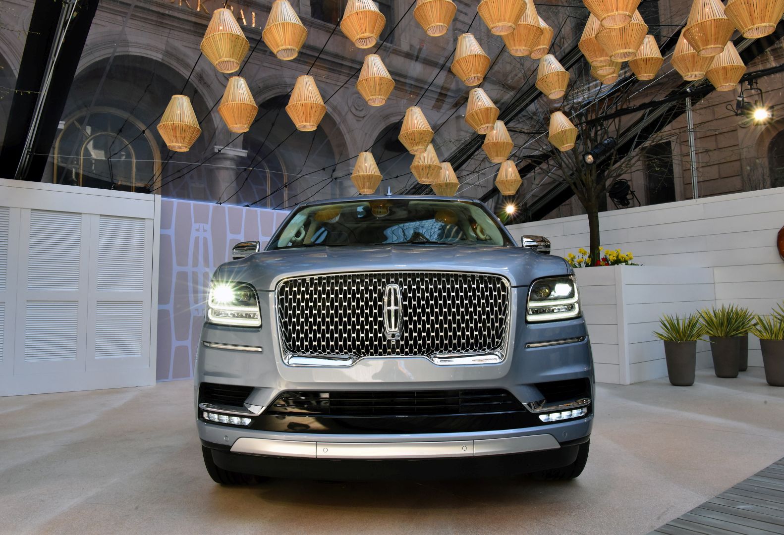 Lincoln Navigator photo 39