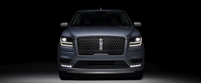 Lincoln Navigator photo 41