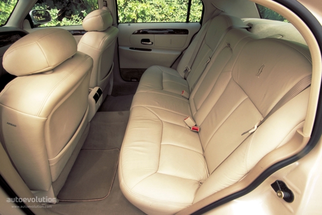 Lincoln Town Car Foto 7