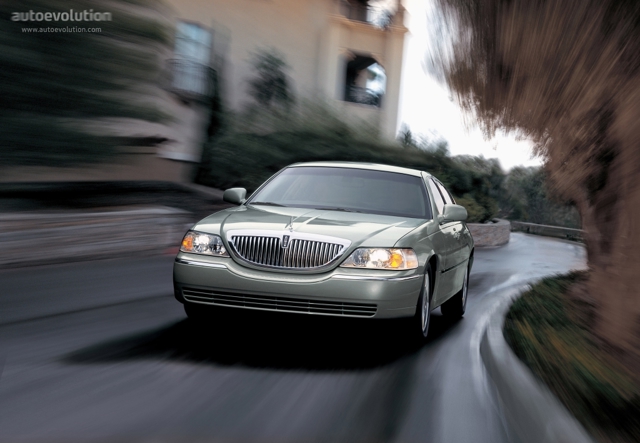 Lincoln Town Car Foto 2