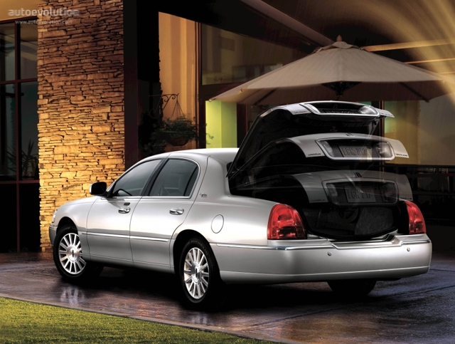 Lincoln Town Car Foto 5