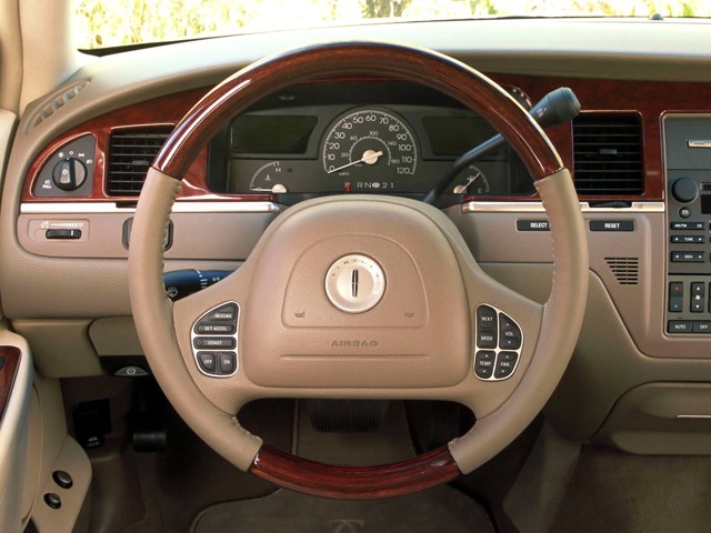 Lincoln Town Car Foto 51