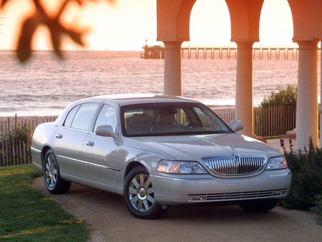 Lincoln Town Car Foto 42