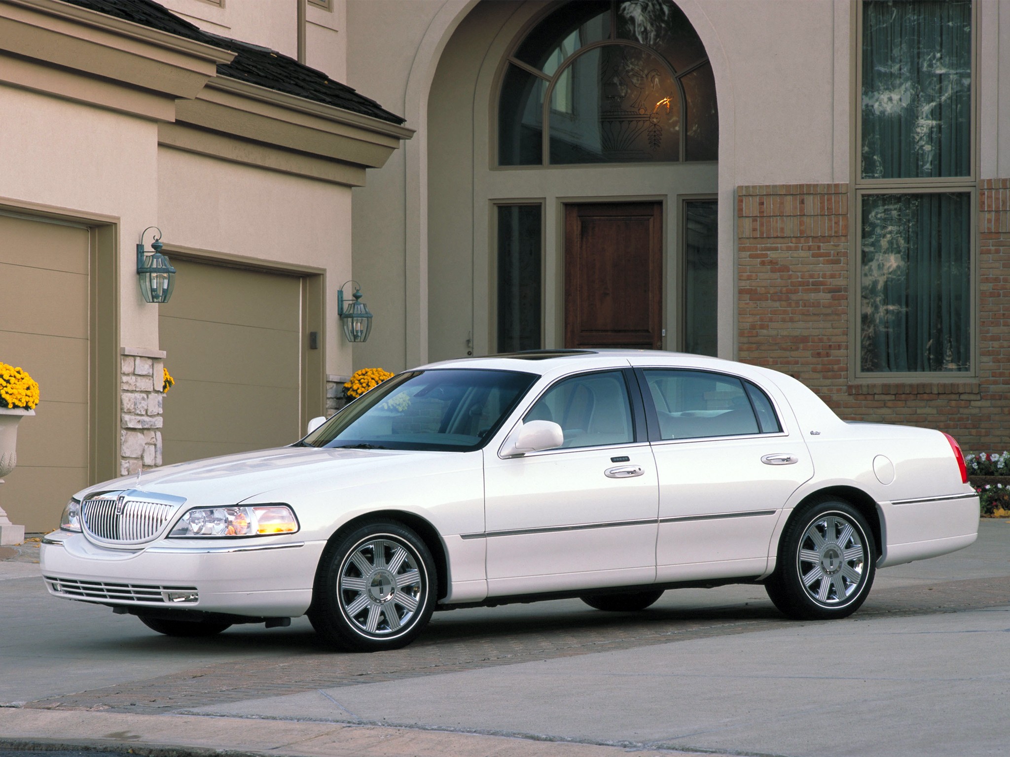 Lincoln Town Car photo 43