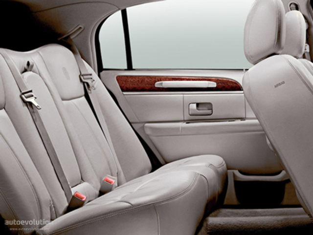Lincoln Town Car Foto 47