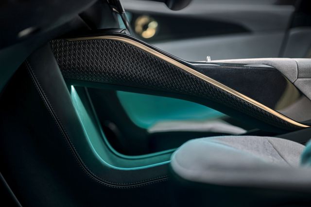 Lotus Eletre foto 21