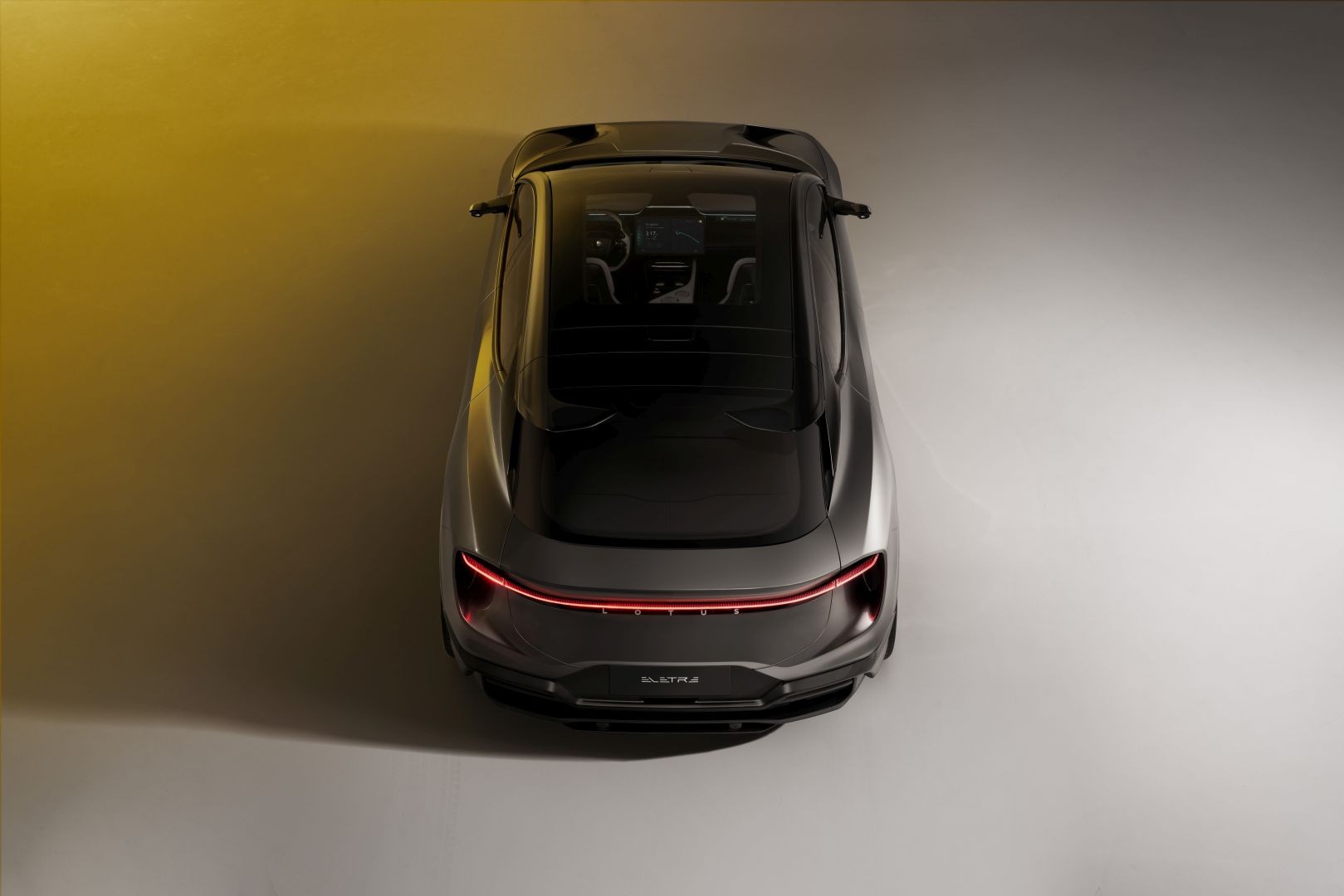 Lotus Eletre photo 5