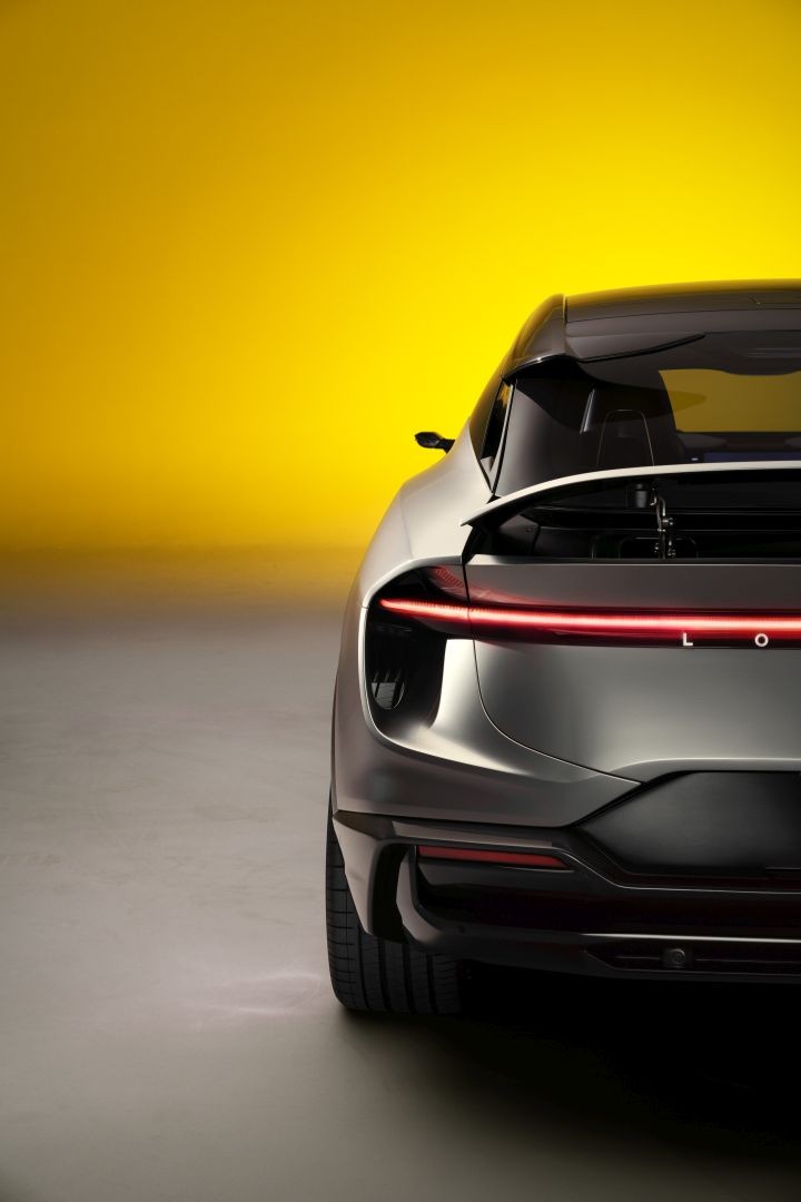 Lotus Eletre photo 16