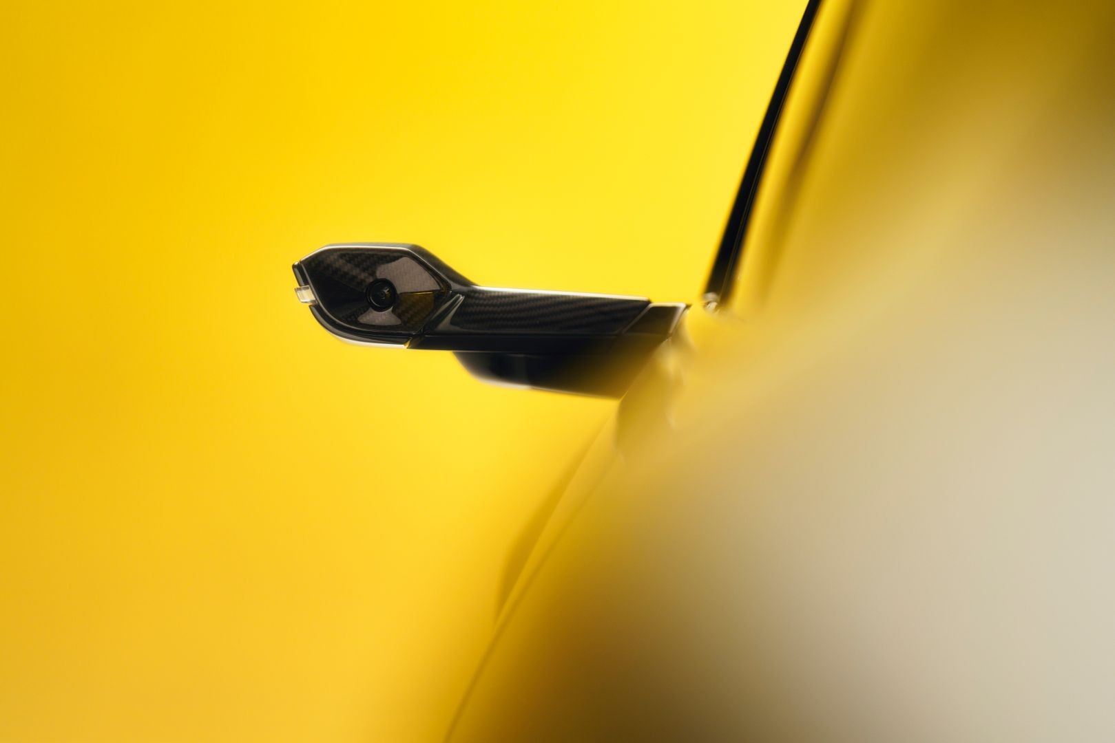 Lotus Eletre photo 19