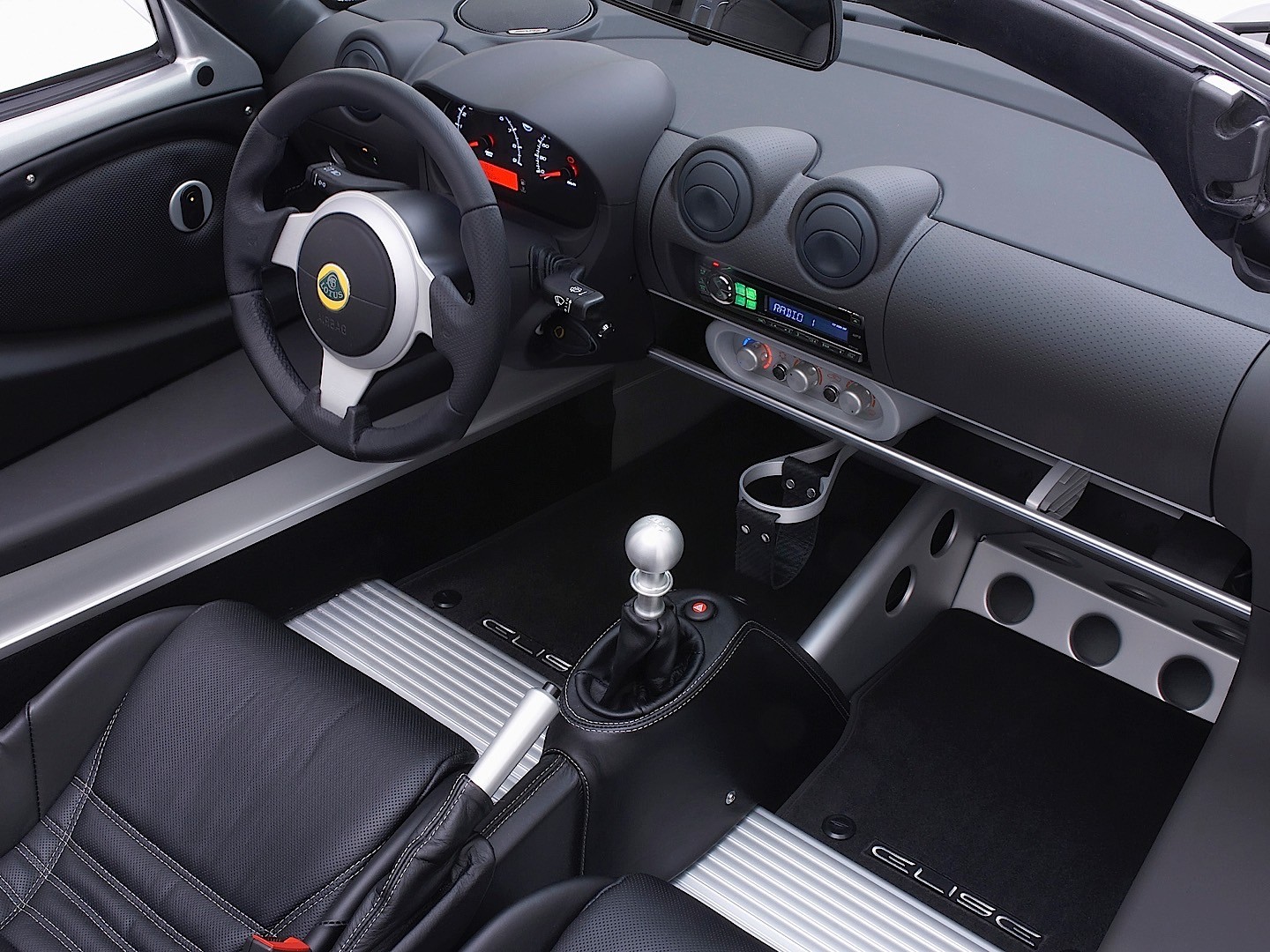 Lotus Elise photo 33