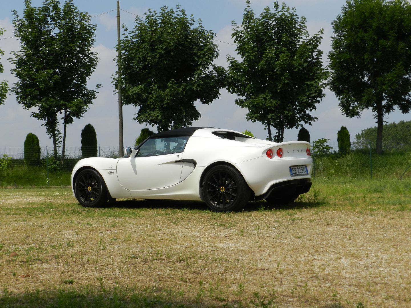 Lotus Elise photo 40