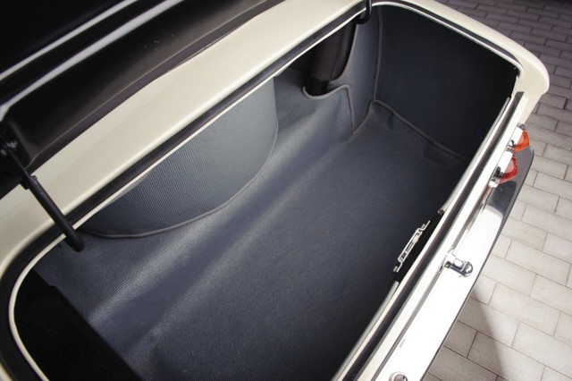 Lotus Elite photo 24
