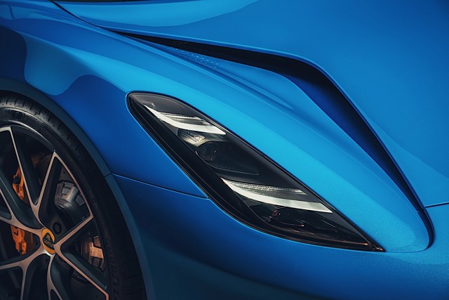 Lotus Emira Foto 16