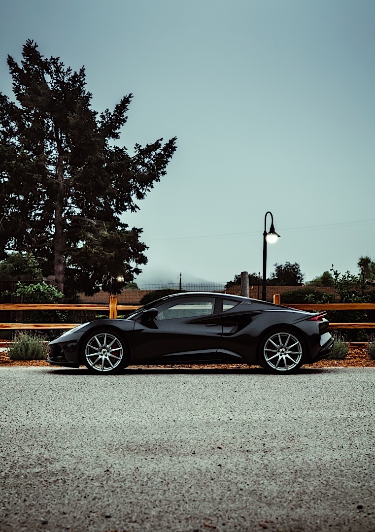 Lotus Emira photo 22